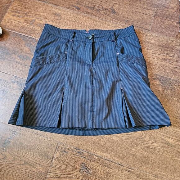 Nike Golf Pinstripe Skort - Picture 1 of 8